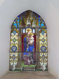 Vitrail, Vierge à l'Enfant, 1877 (10)